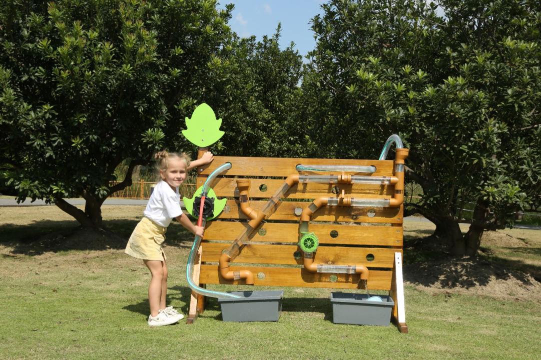 Wasserwerkstatt - Outdoor Wasserwand