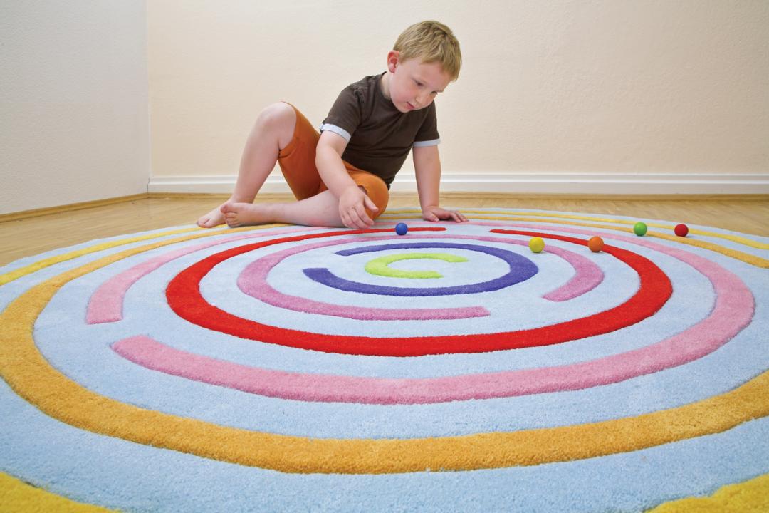 Spielteppich "Labyrintho" - mit bunten Kreisen