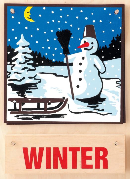 Jahreskalender aus Holz - Wandkalender: Wintermotiv. KiTa-Spielewelt