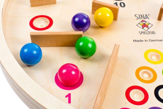 Tischspiel Dream-Ball, runde große Spielplatte mit 9 Holzkugeln. KiTa-Spielewelt