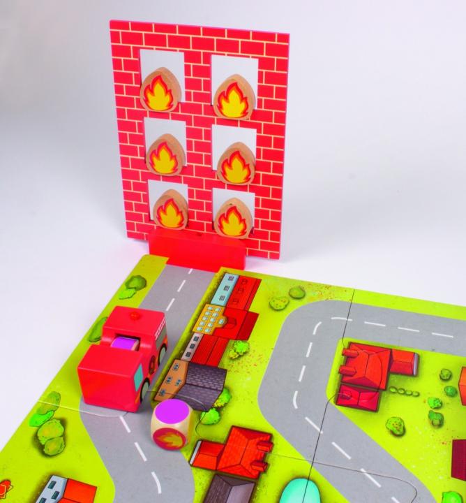 Lernspiel Feueralarm - Würfelspiel mit Feuerwehrauto und brennendem Hochhaus. KiTa-Spielewelt