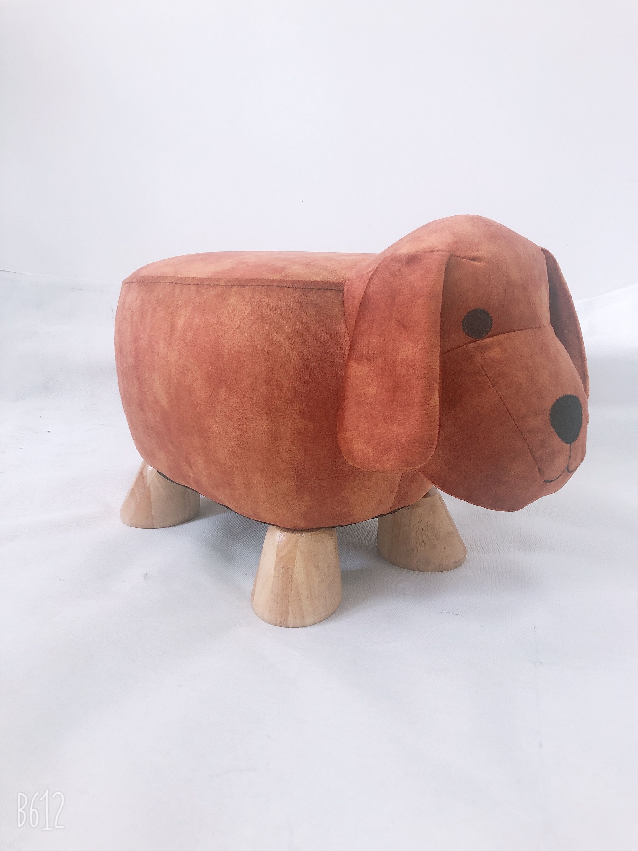 Tierhocker Hund