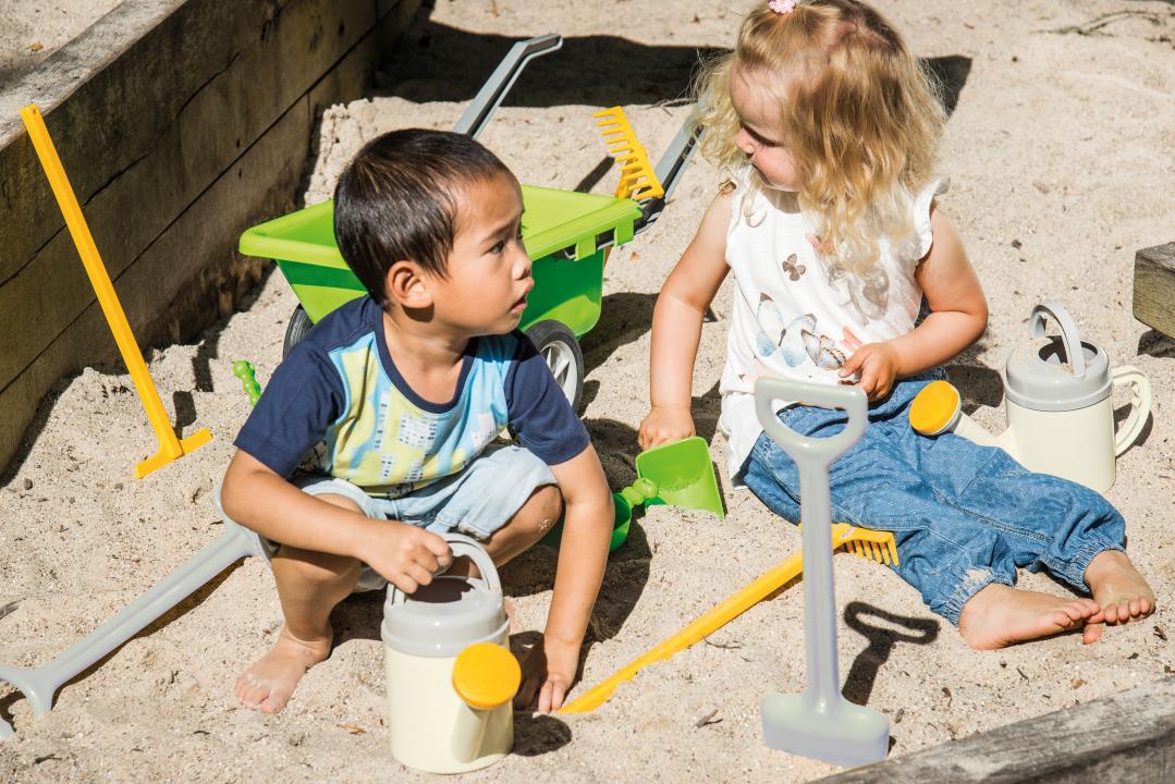 Green Garden Set - Gartenspielzeug, das natürlich auch als Sandspielzeug dient - KiTa-Spielewelt